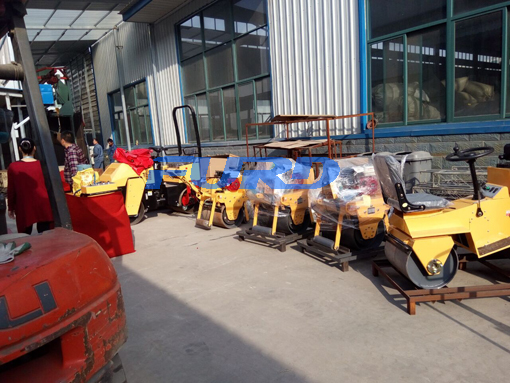 福瑞得機(jī)械座駕壓路機(jī)，手扶壓路機(jī)，小型灌縫機(jī)，井蓋切割機(jī)及時(shí)發(fā)貨